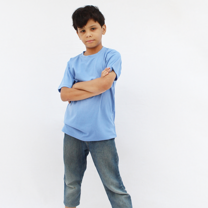 Sky blue basic t-shirt for boys & girls front view
Kids unisex sky blue t-shirt round neck half sleeves
Comfortable sky blue cotton t-shirt for children unisex