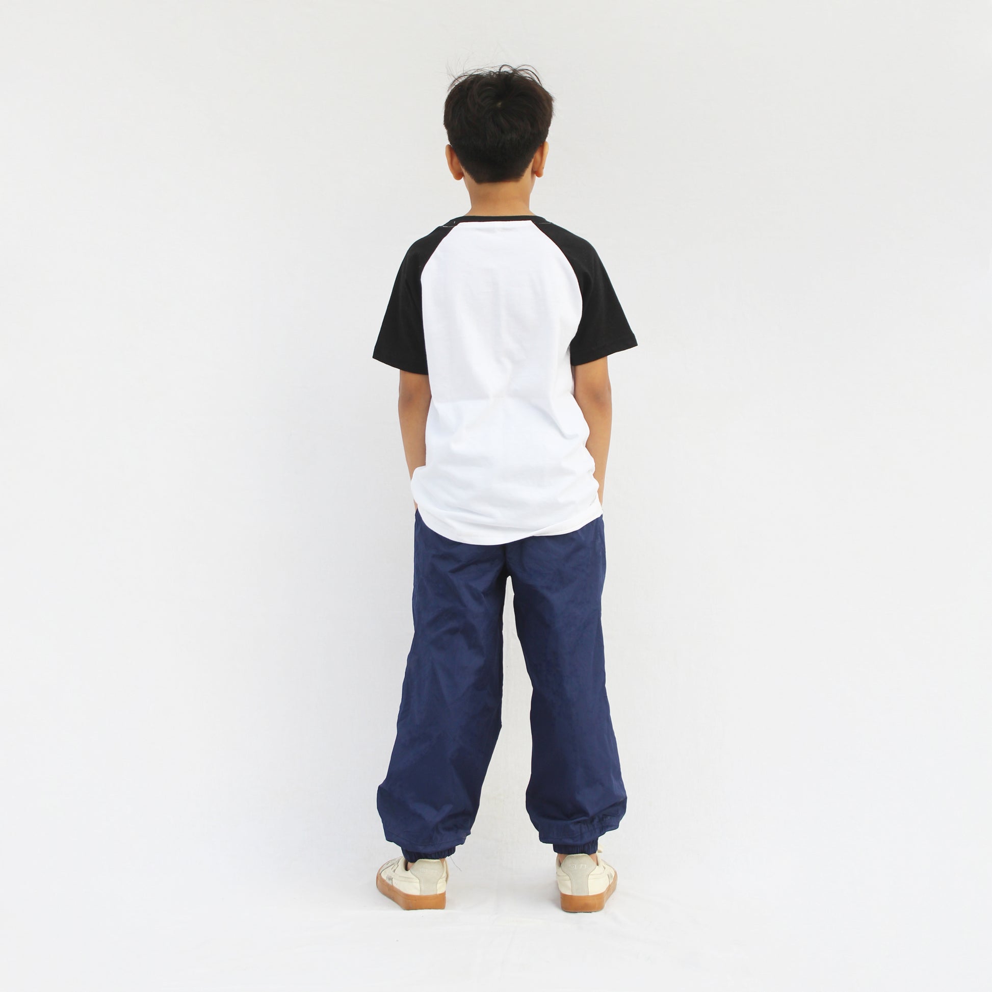 Black white casual raglan T-shirt for kids daily wear