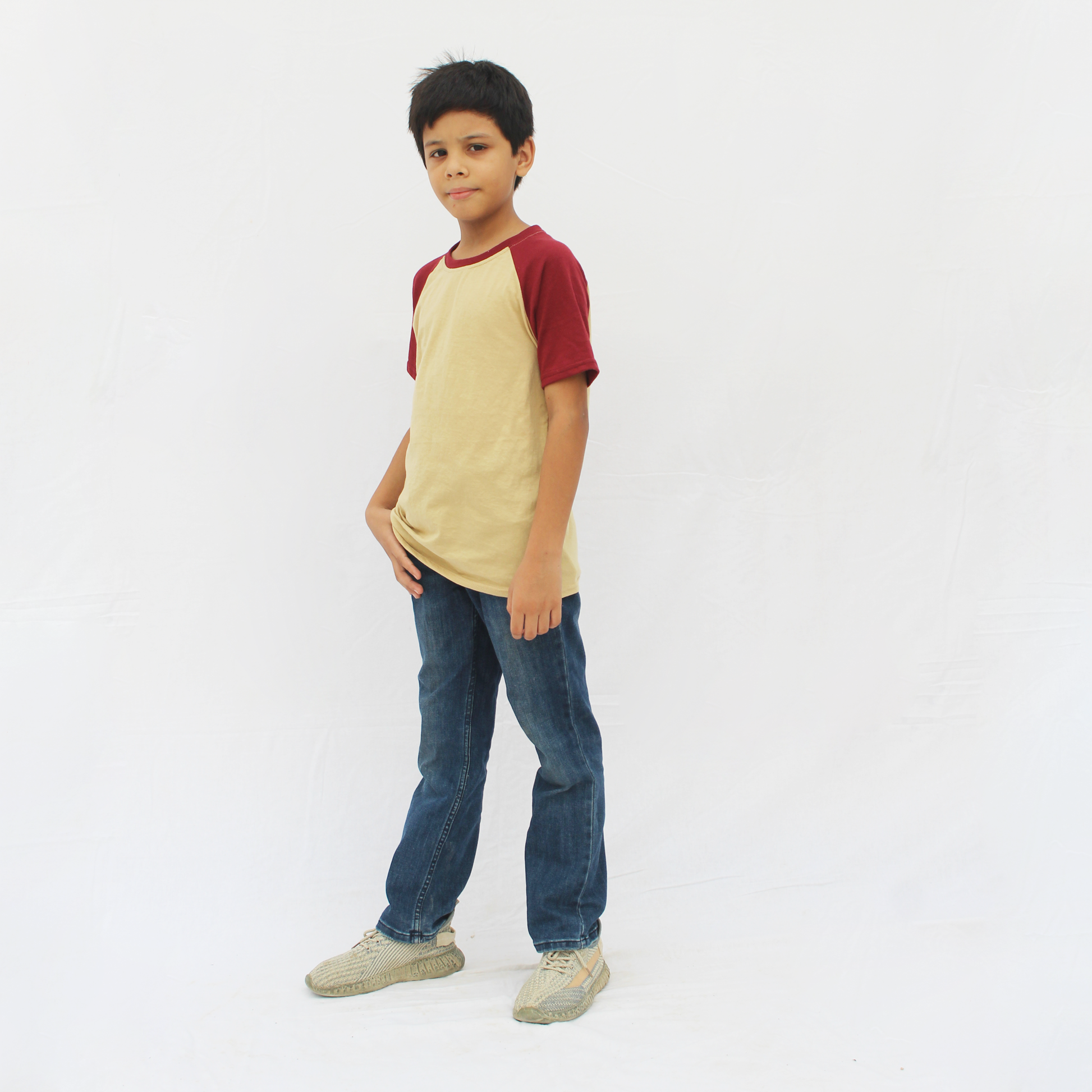 Contrast sleeves raglan t-shirt for boys and girls kids