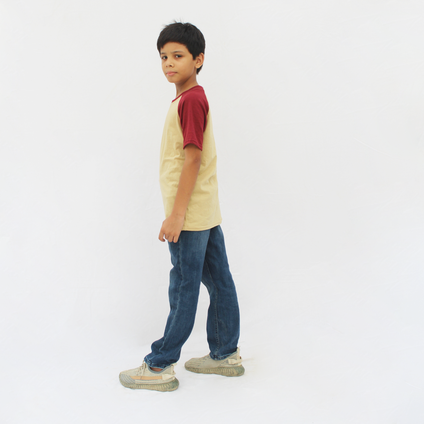 Kids raglan t-shirt for boys and girls casual wear