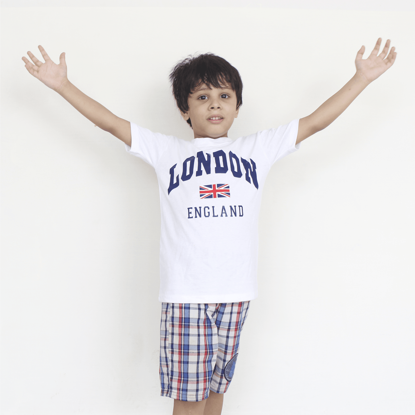 White T Shirt For Boys & Girls Kids, LONDON Printed - The Shop.